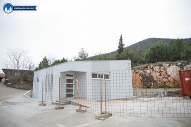 Otvori galeriju javni-wc-u-medugorju_5.jpg