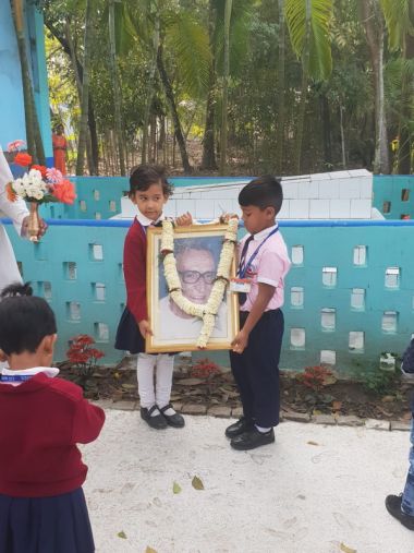 Otvori galeriju grob-oca-ante-gabrica_01.jpeg