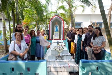 Otvori galeriju grob-oca-ante-gabrica_08.jpeg