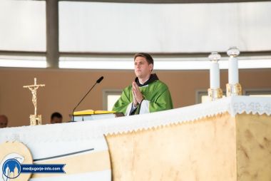 Otvori galeriju drugi-dan-devetnice-sv-jakovu-apostolu-zastitniku-zupe-medugorje_01.jpg