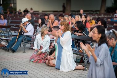 Otvori galeriju drugi-dan-devetnice-sv-jakovu-apostolu-zastitniku-zupe-medugorje_22.jpg