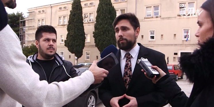 (VIDEO) Božanstvena komedija: Kako su političari ukrali Božić?