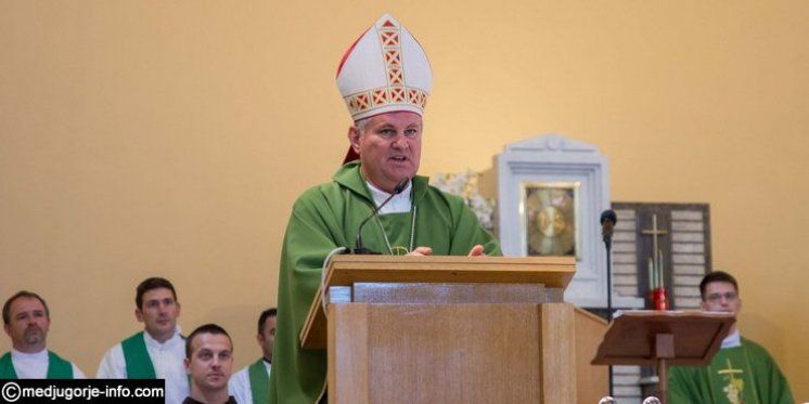 Mons. Vlado Košić: Papa Franjo otvara vrata priznanju Međugorja kao marijanskog svetišta