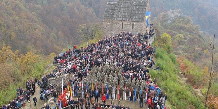 NAJAVA XIX. Molitveni dan za Domovinu na Bobovcu i XVII. Hodočašće Oružanih i redarstvenih snaga BiH na Bobovcu