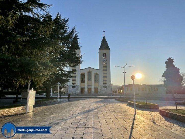 Župne obavijesti i molitveni program u Međugorju