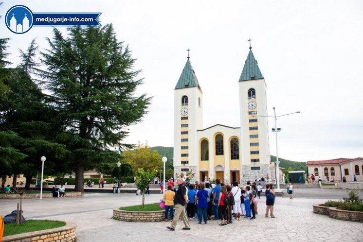 Župne obavijesti i molitveni program u Međugorju