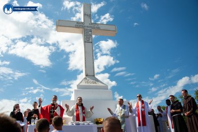 SVEČANO PROSLAVLJENA &#039;PUČKA MISA&#039; NA KRIŽEVCU