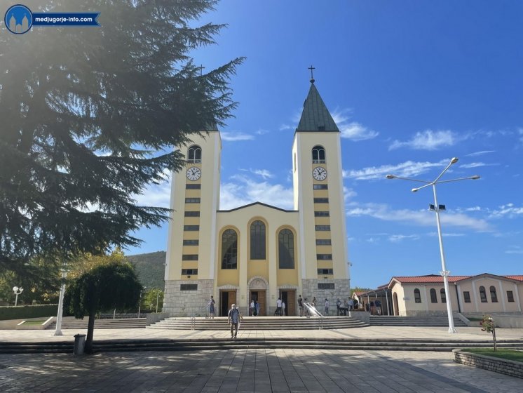 Župne obavijesti i molitveni program u Međugorju