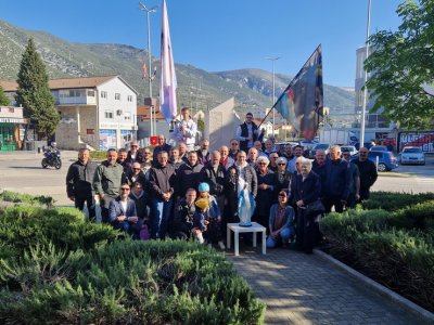 MUŠKA MOLITVA KRUNICE: MOLITVA ZA KONTROLU SAMOGA SEBE!