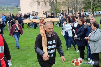 Poruka mira stigla na Šćit: Josip Jelinić završio svoje hodočašće kroz BiH