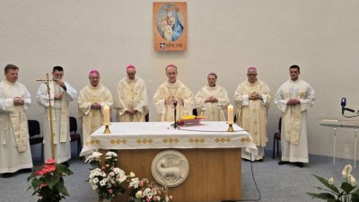 Hrvatski biskupi slavili misu za pokojnog papu Franju