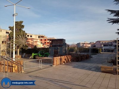 MEĐUGORJE: SCENOGRAFIJA &bdquo;ŽIVIH JASLICA&ldquo; POČINJE DOBIVATI SVOJ OBRIS