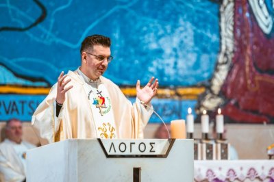 &ldquo;Prečesto nešto tražimo od Boga, a ne tražimo Boga&rdquo; poručio fra Stjepan Brčina iz dubovačkog svetišta