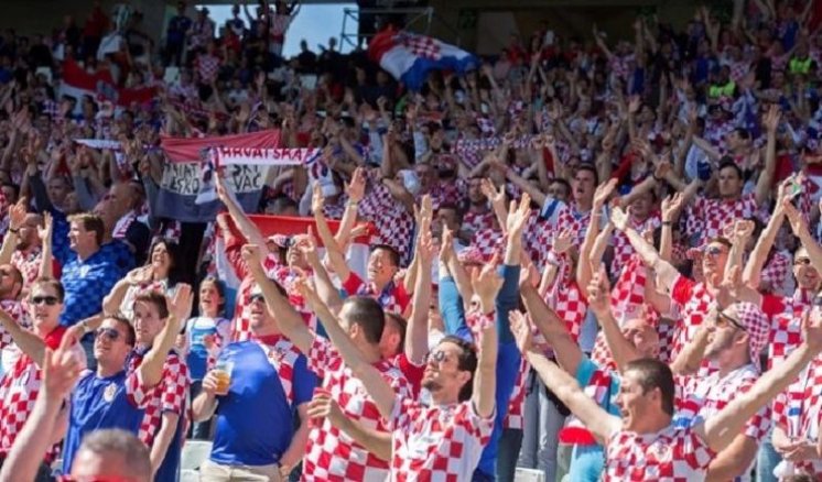 Navijači u šoku! Na teniskom turniru u Aucklandu branili ulazak u hrvatskim dresovima