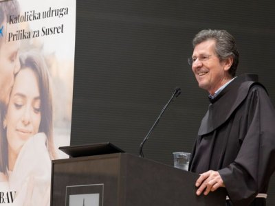 Susret više od 400 katoličkih samaca za Valentinovo u Zagrebu