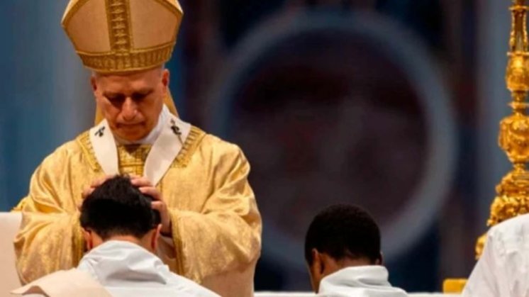 Izbačen s mise kao nestašno dijete, papa Lav zaredit će ga u nedjelju