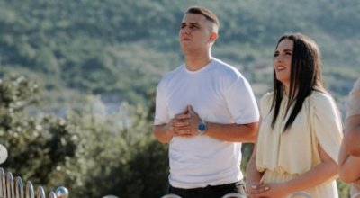 Mjeseci planiranja mladiću i djevojci iz Osijeka u Međugorju su se pretvorili u nekoliko sekundi koje su im promijenile život