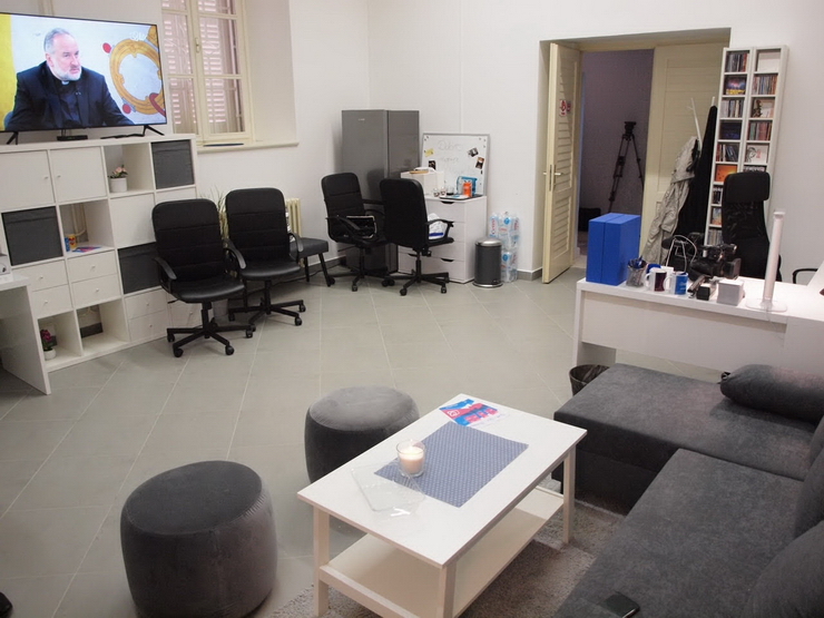 laudato-tv-studio-u-zadru-7.jpg