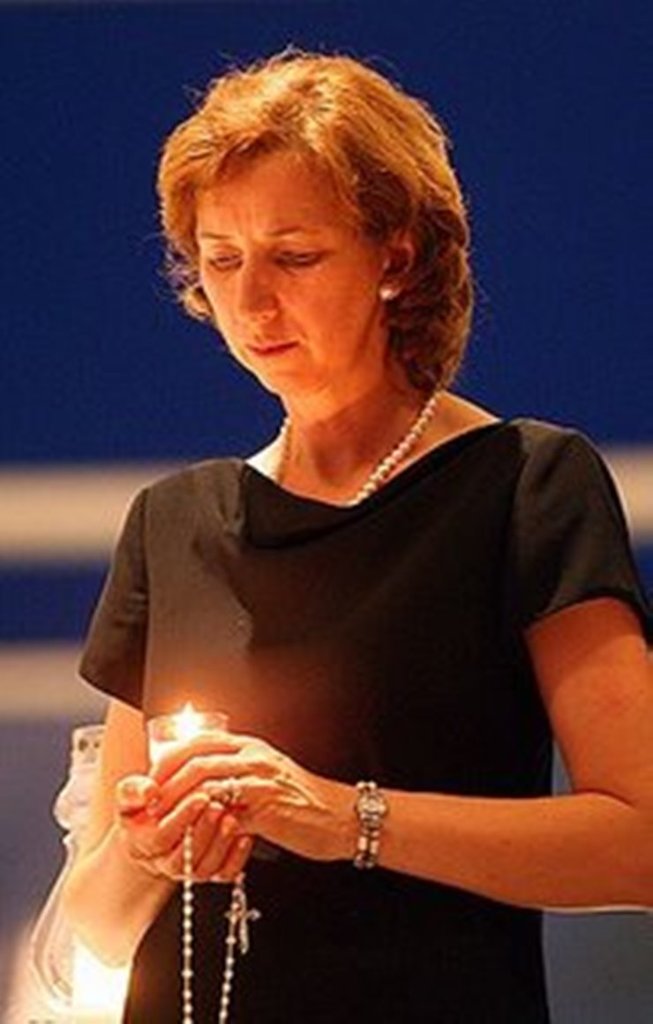 marija-pavlovic-lunetti-svijeca.jpg