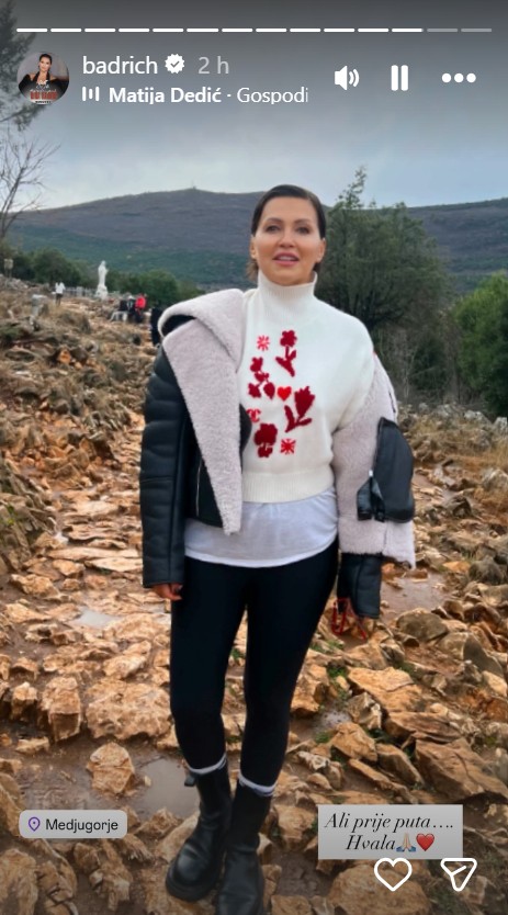 Nina Badric STORY FOTO